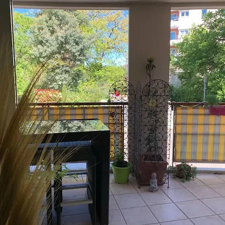 Votre Sejour Cosy A Frejus! Frejus